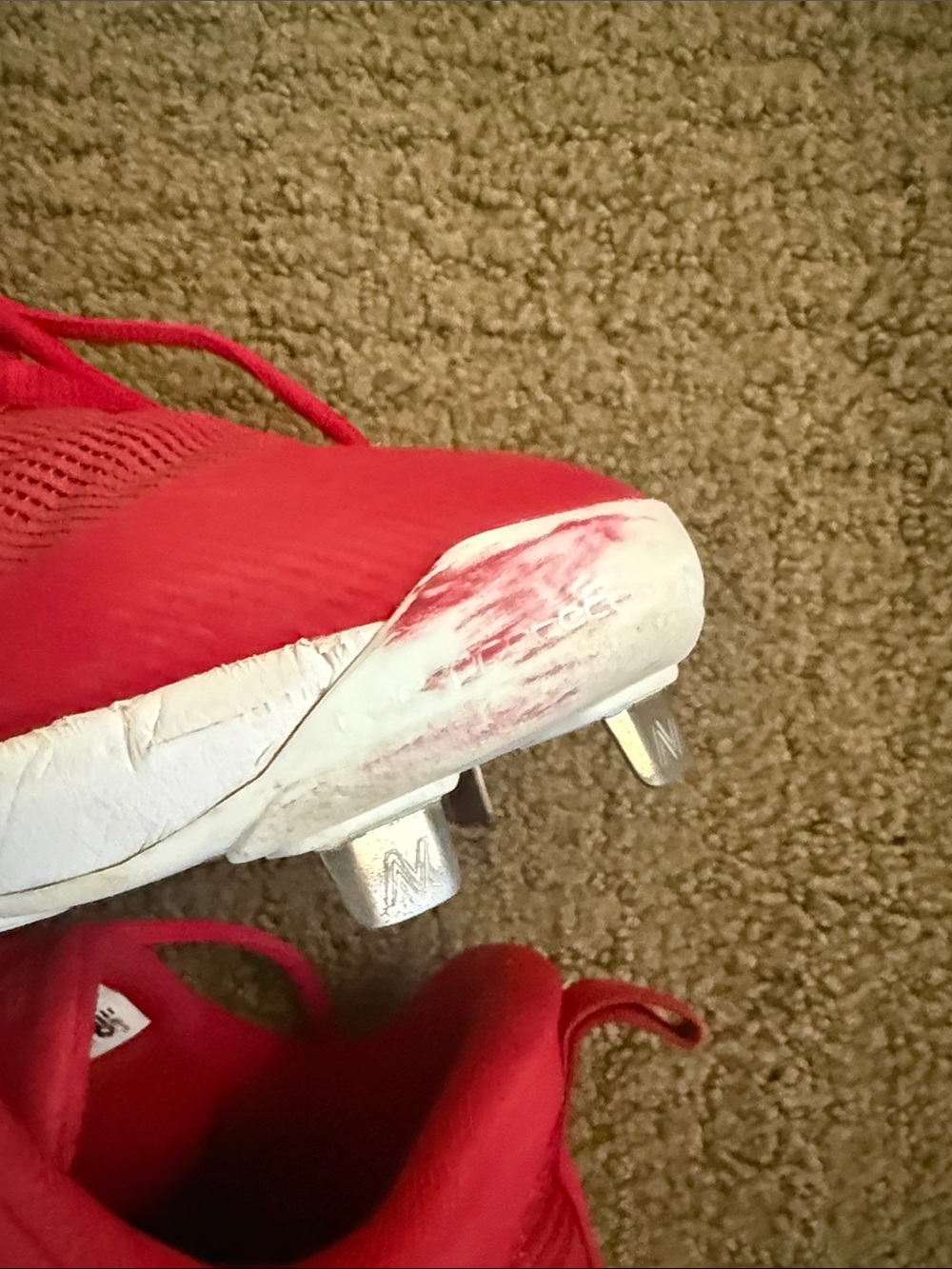 New Balance mens Red and White Baseball Cleats foam fresh 9.5 - Picture 4 of 7